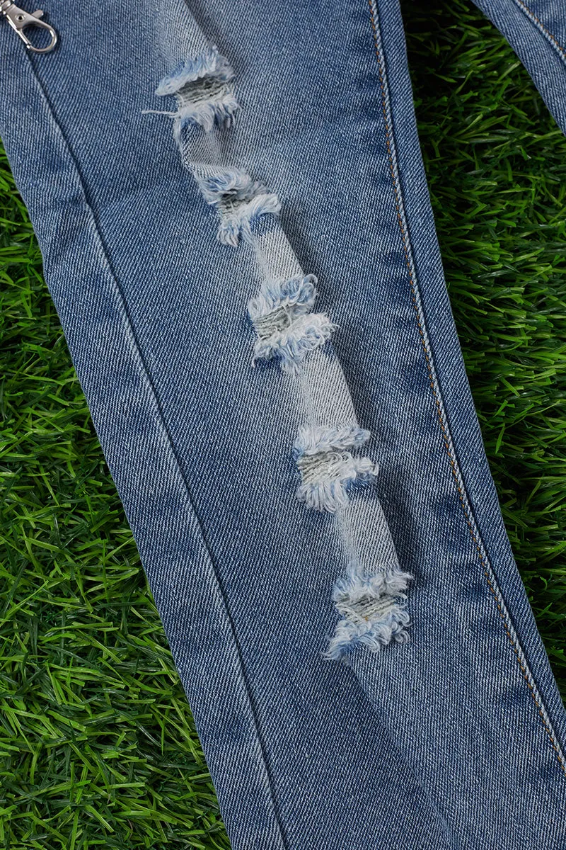 Light blue ripped  skinny jeans. png25113066-amy