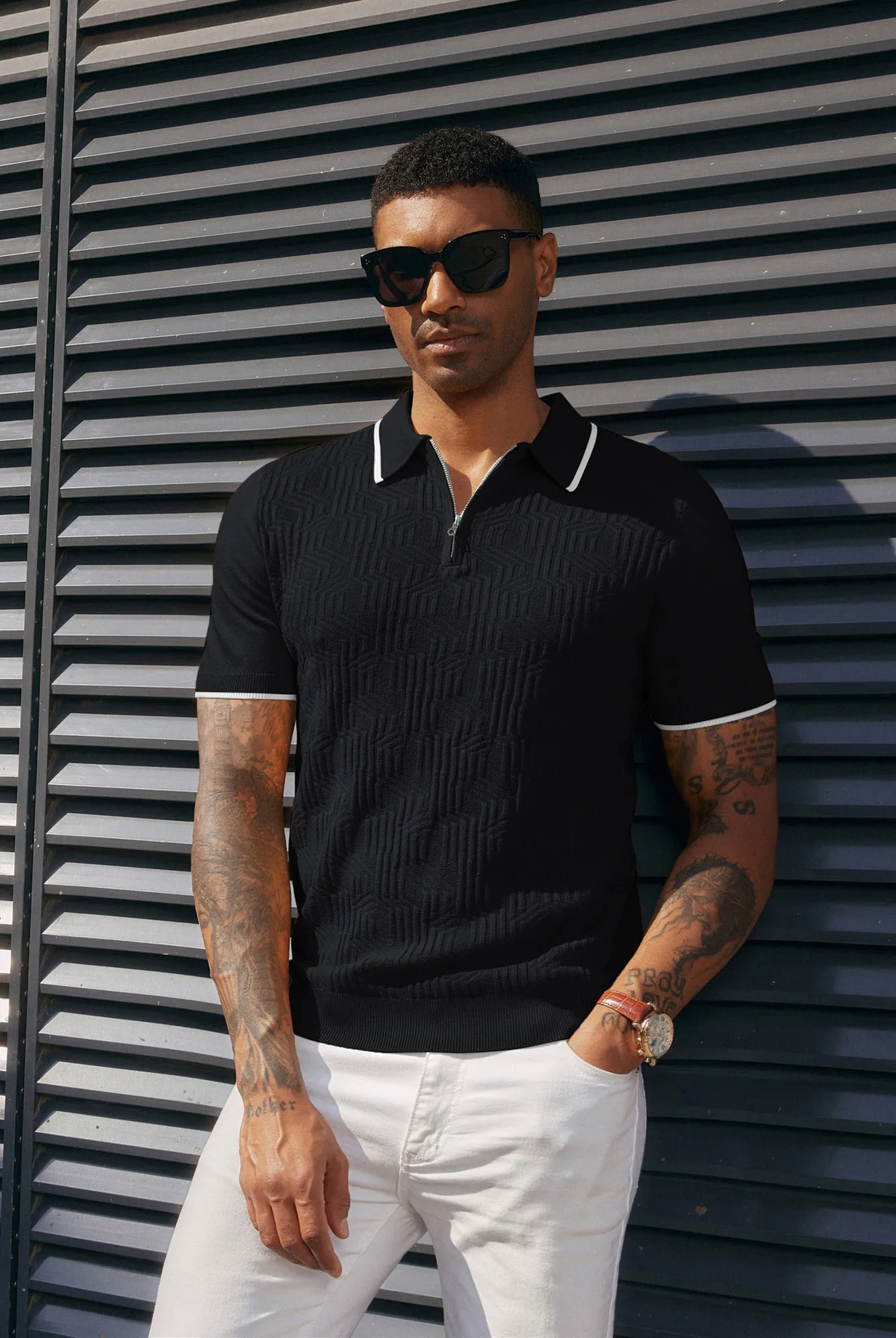 Men Textured Knitwear Short Sleeve Lapel Collar Zip-up Neck Knitted Tops