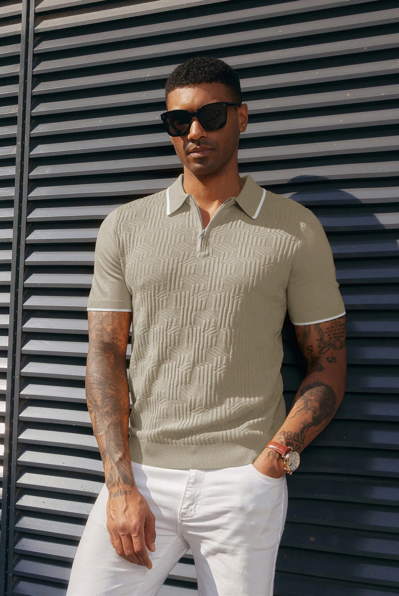 Men Textured Knitwear Short Sleeve Lapel Collar Zip-up Neck Knitted Tops