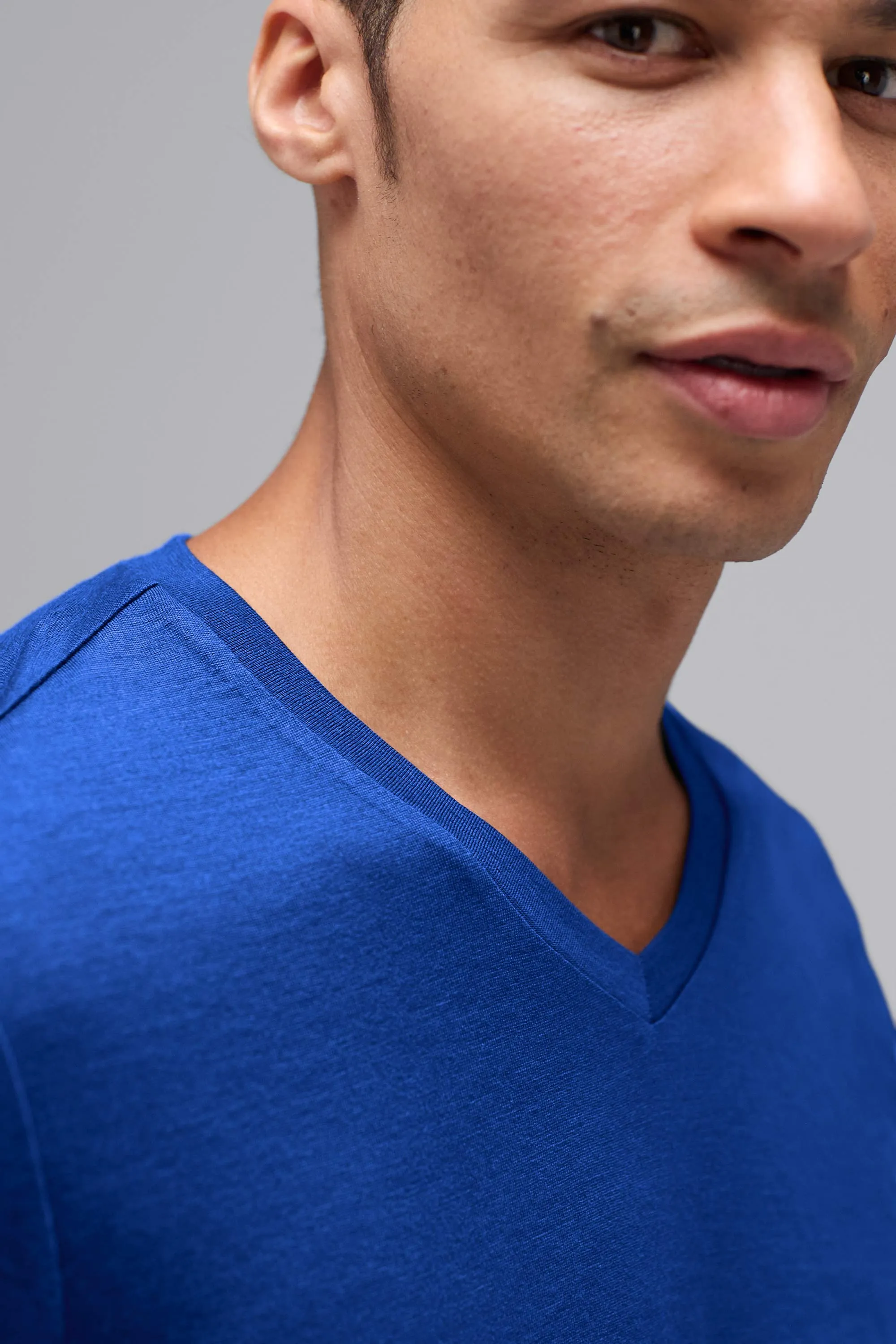 Men's Merino V-Neck T-Shirt