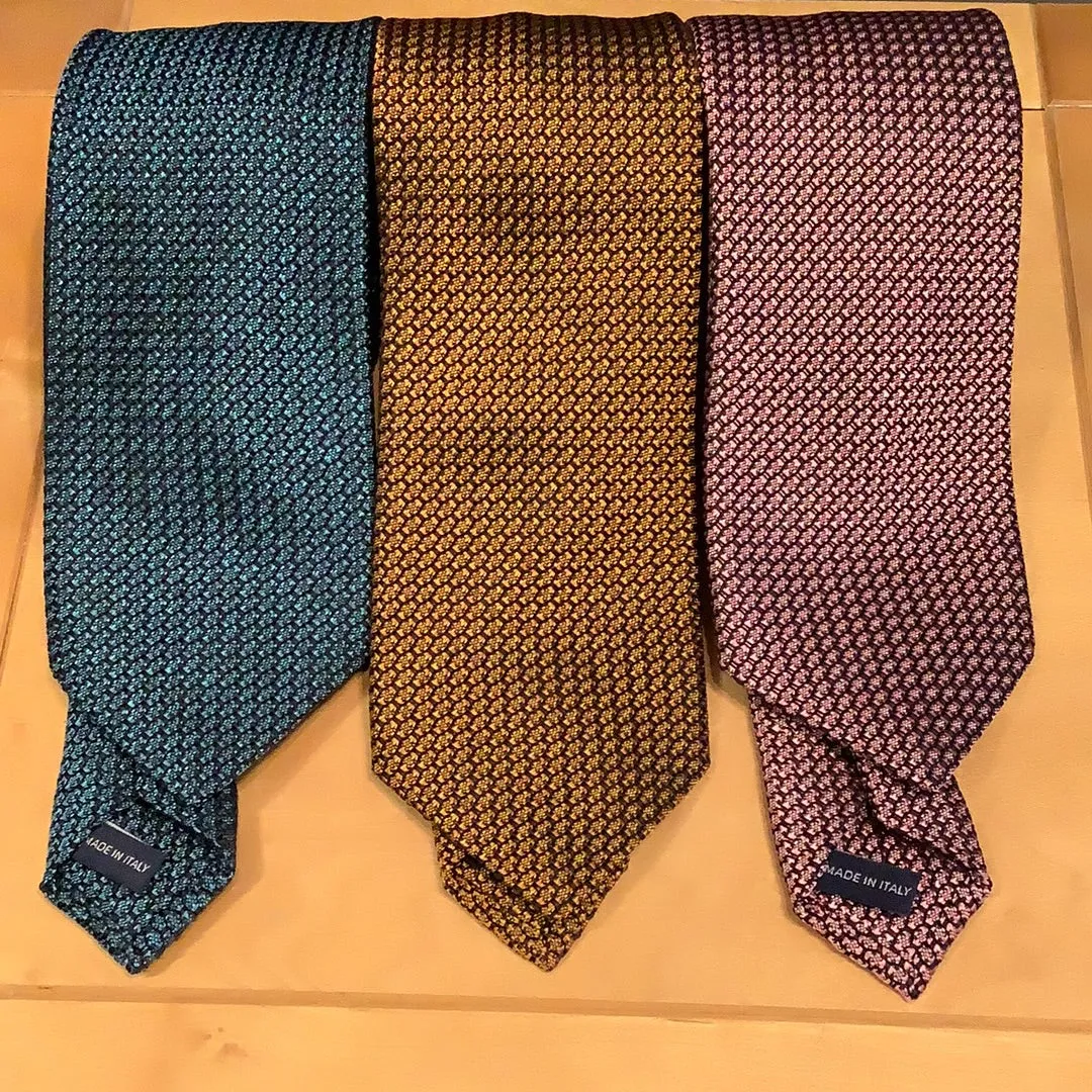 NECKWEAR
