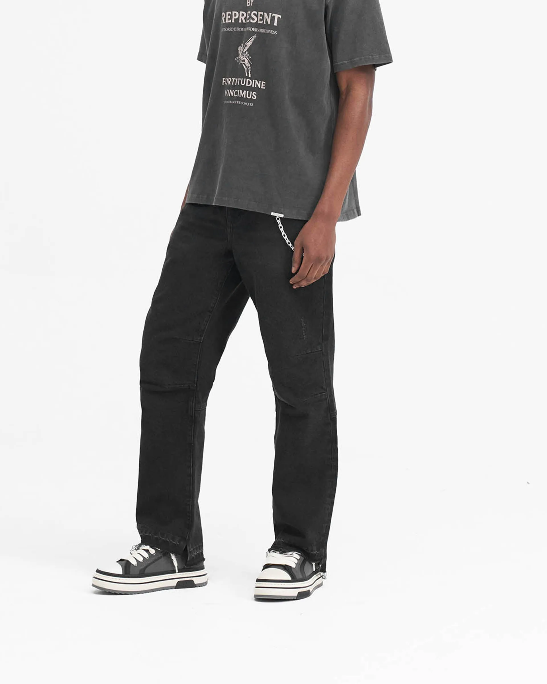 Off Black R2 Stepped Hem Denim: Modernized Classic Jeans for a Contemporary Look