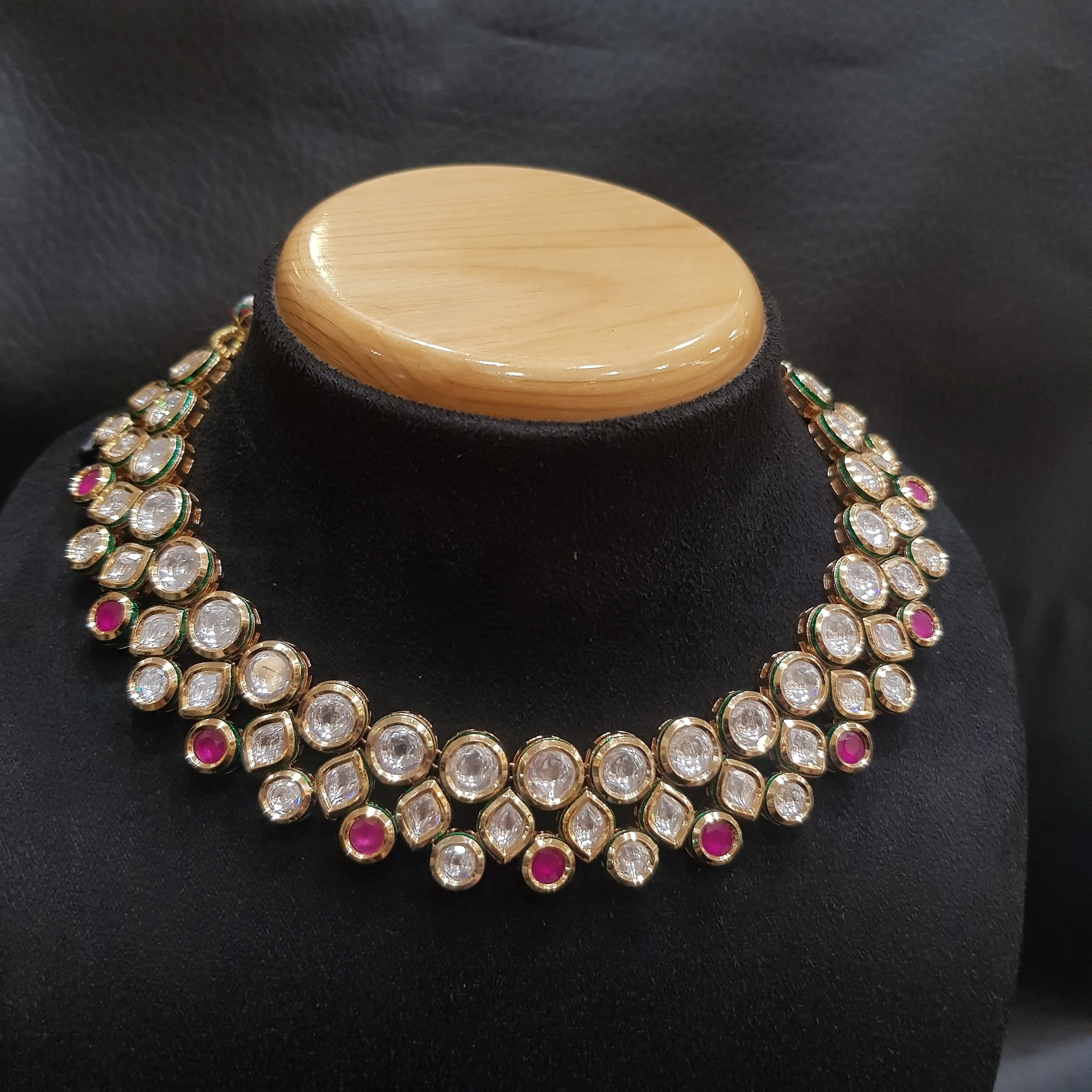 Round Neck Kundan Necklace 4257-68