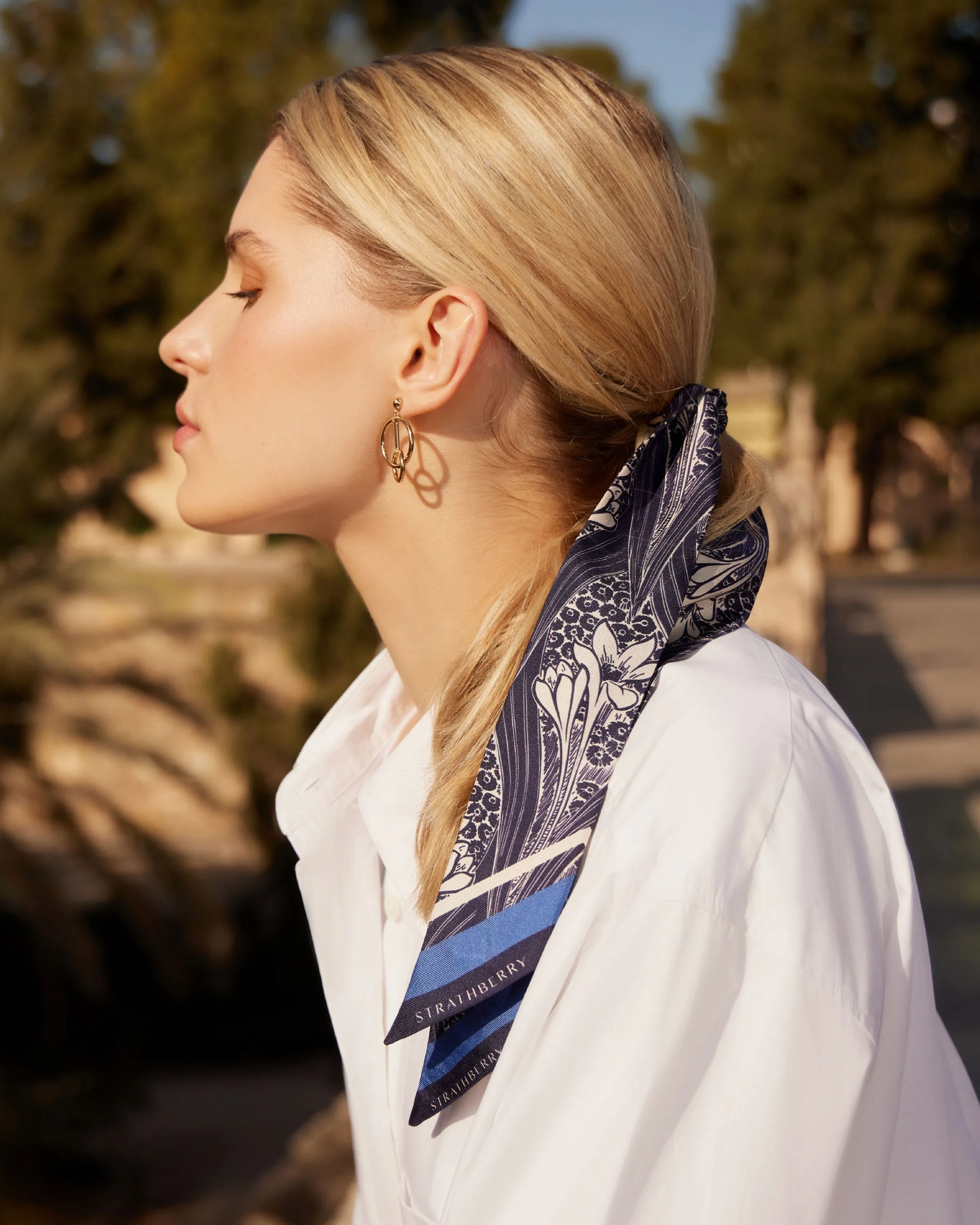 Silk Skinny Scarf - Wallpaper Navy/Vanilla