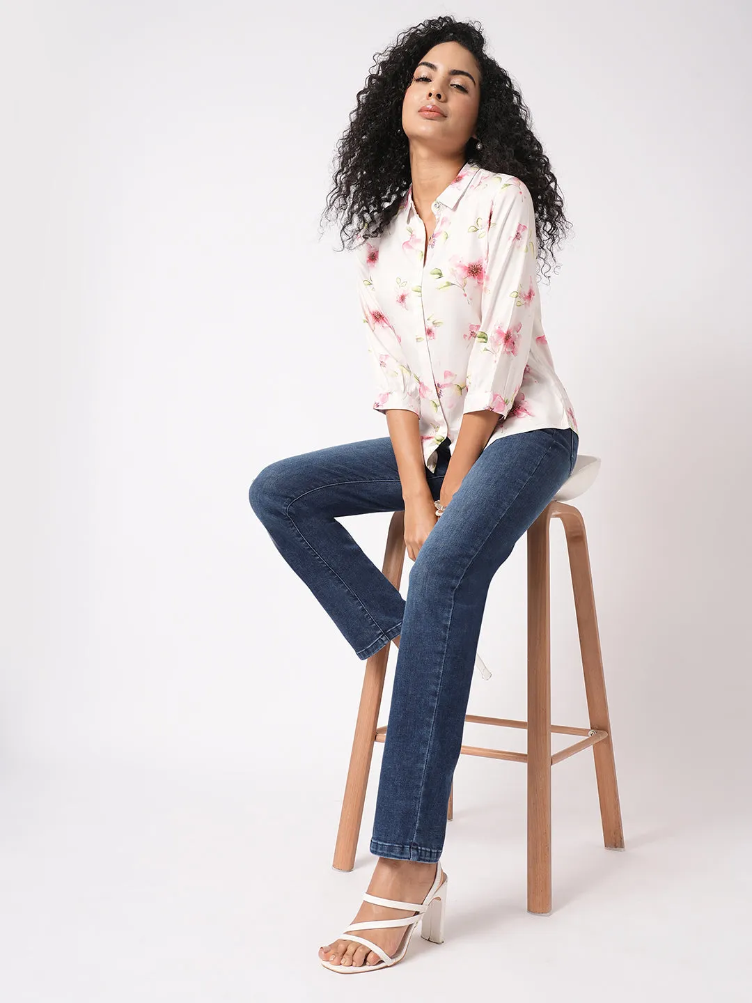 Women Blue High-Rise Slim Straight Fit Jeans