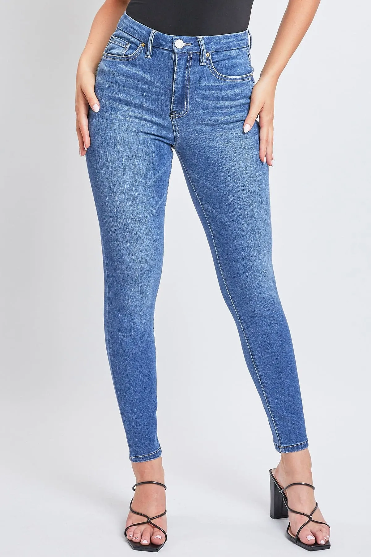 Womens Curvy Fit  Skinny Jeans